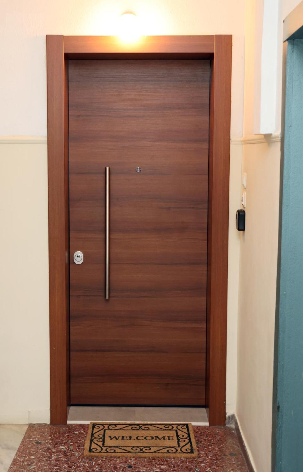 Στυλ & Άνεση Στο Κέντρο La Maison 12 Ανακαινισμένο Διαμέρισμα Larissa Esterno foto